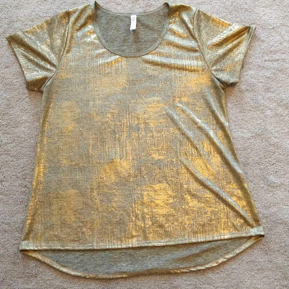 LuLaRoe gold flowy T-shirt size XL